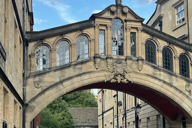 Oxford Pub Tour: Historic Pubs and Local Brews - Logistics that keep the night easy (and why they matter)