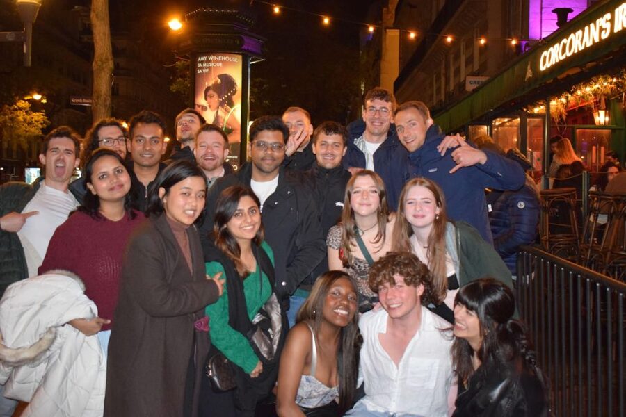 Paris: City Center Guided Pub Crawl with Shots & Club Entry - A quick checklist for a better night