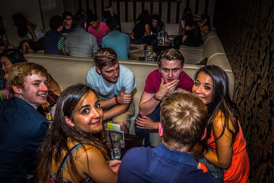 Paris: Pub Crawl with Shots and Nightclub Entry - Key highlights worth planning for