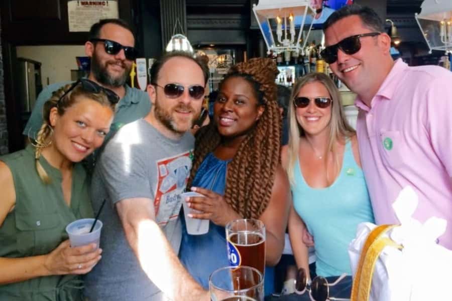 Philadelphia: Guided Tour with Pub Crawl - What you’ll drink: Beer Bundle vs Dry Run (and why it matters)