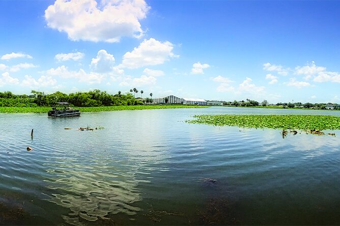 Pontoon Pub Crawl, 5 Lakeside Pubs and Restaurants Visit by Boat - Key things to know before you go