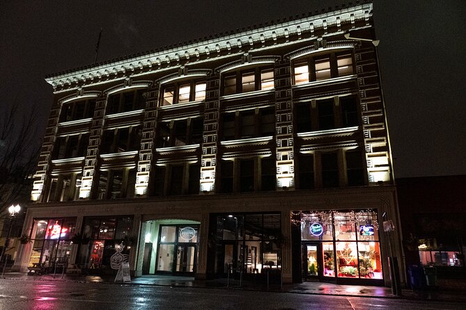 Portland Ghosts Boos and Booze Haunted Pub Crawl - Stop 3: Roseland Theater for the quick hit of haunted venue lore