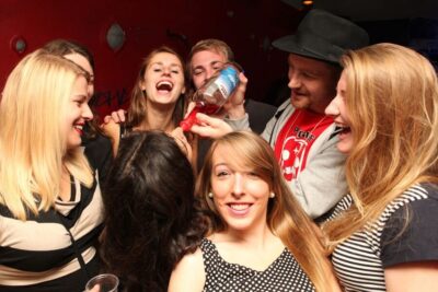 Prague: New Year's Eve Pub Crawl & Karlovy Lazne Club Entry - Meeting point at Týnská: get oriented fast