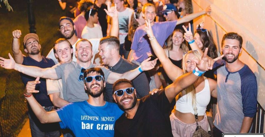 Prague: Pub Crawl with Unlimited Drinks, Bars & Club Entry - What the timing means for your night (and your wallet)
