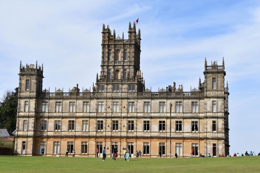 Private Downton Abbey Day Tour, including Pub Lunch - Bampton: Downton Village, Plus the Actual Town