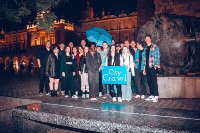 Pub Crawl - 1-hour Open Bar then Vip to 5 Clubs - Krakow - The First Stop: 1 Hour of Unlimited Drinks