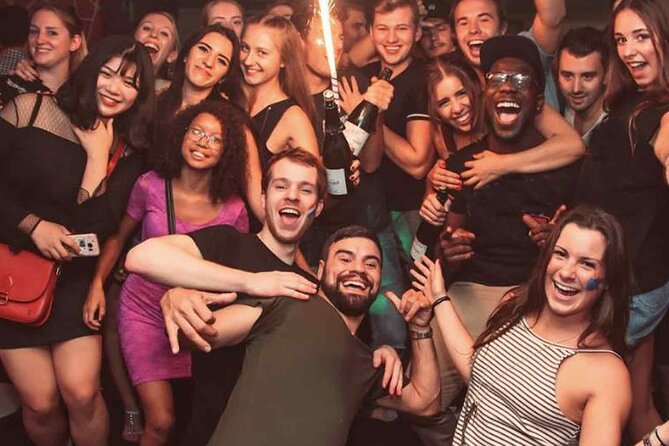 Pub Crawl Barcelona by EVOLVE The BEST night experience - Why this pub crawl works for a first Barcelona night