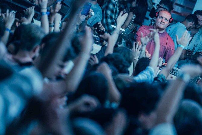 Pub Crawl Barcelona by EVOLVE The BEST night experience - Value check: does $24.02 really add up?