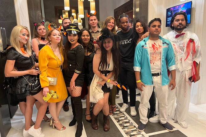 Pub Crawl Dubai: Private, Birthdays & Corporate Events - Stop 2: Jumeirah Beach Residence (JBR Walk) for Music and Social Energy