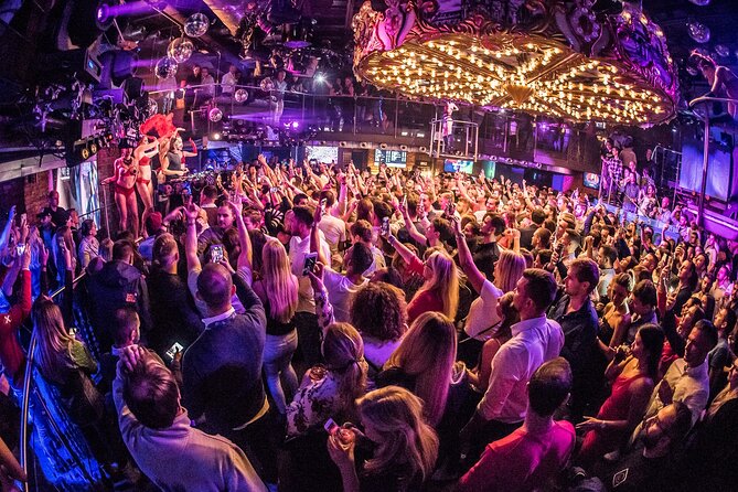 PUB CRAWL IN PRAGUE | Admission Ticket - Key things I’d circle before you go