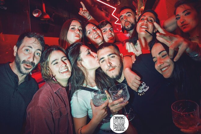 Pub Crawl Madrid by Mad Party Crew - Meeting point and the 10:00 pm kickoff routine