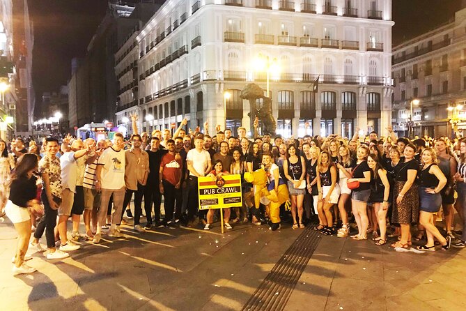 Pub Crawl Madrid-The Original since 2005-Shots-Fun-Clubs-Dance - Guide Energy: When the Host Turns It Into a Real Night Out