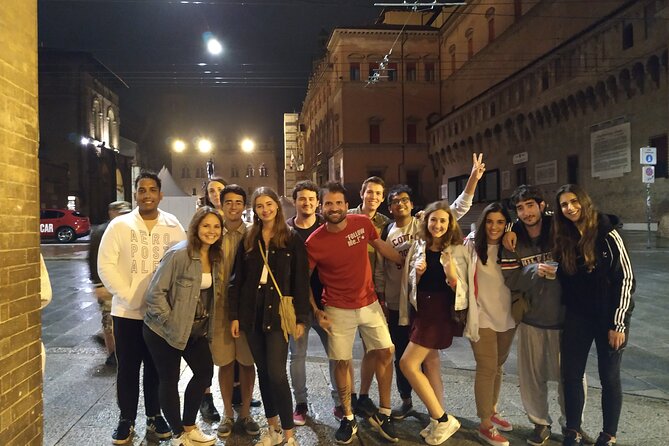 Pub Crawl Palermo - Guide Energy and Group Size: The Part That Makes or Breaks It