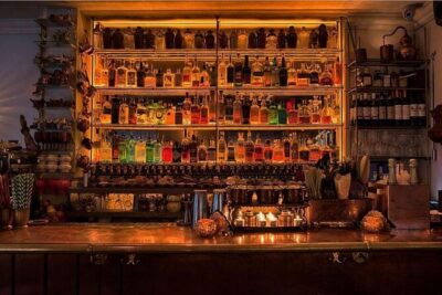 Pub Crawl Tirana - The Bar-to-Club Route: How the Night Typically Flows