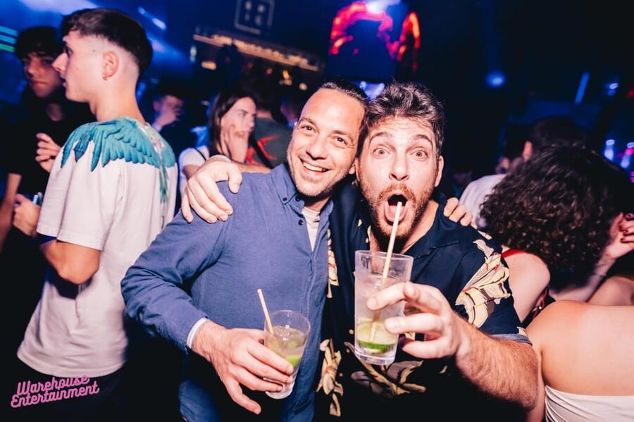 Pub Crawl with Shots and Night Club I Prague - Price and Value: What $18 Gets You in Prague