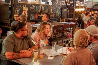Pub Quiz in Valencia - When to go: the 8:30 pm start and how to plan your evening