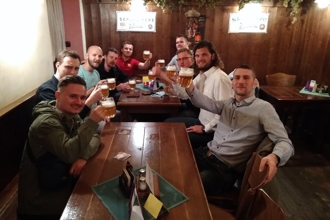 PUB und CLUB Crawl in the Czech Republic: Pilsen - Meeting points and pickup that actually save time