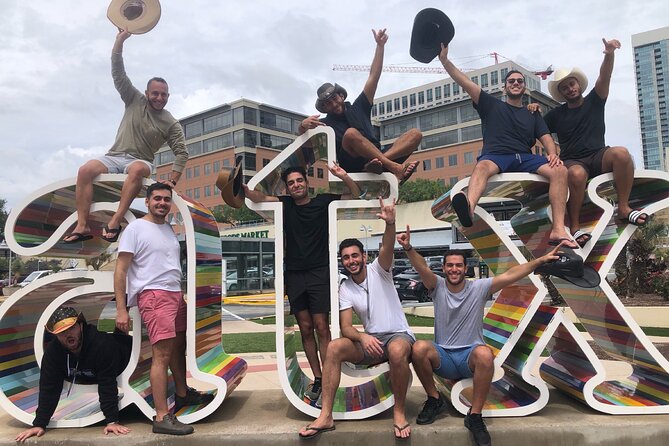 Public Pedal Pub Tour in Austin - Timing, Group Size, and Why It Feels So Efficient