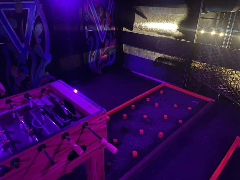 Riga Evening Adventure: Pub Crawl & Games Night - The 3.5-Hour Flow: Games Venue First, Old Town Next