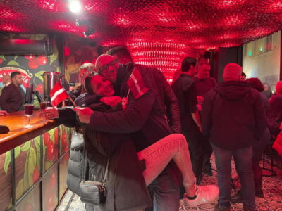 Riga Evening Adventure: Pub Crawl & Games Night - 1.5 Hours of Friendly Competition: Mini Golf, Foosball, Pool, Xbox