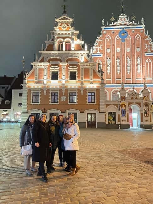 Riga: Old town pub & bar crawl, hidden gems, and local party - The shots are included—so pace them like a pro