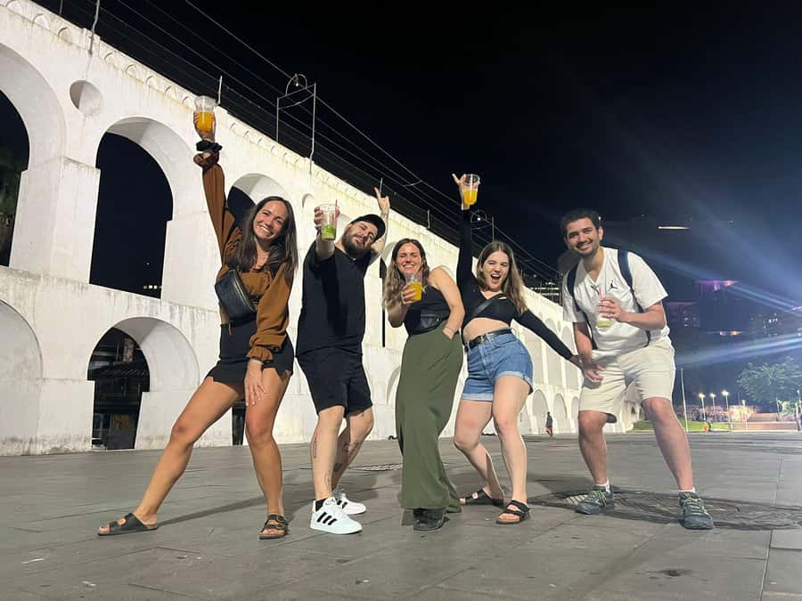 Rio: Pub Crawl in Lapa with Cachaça Tasting and Live Samba - Price Value for $33 in a 4-Hour Rio Night