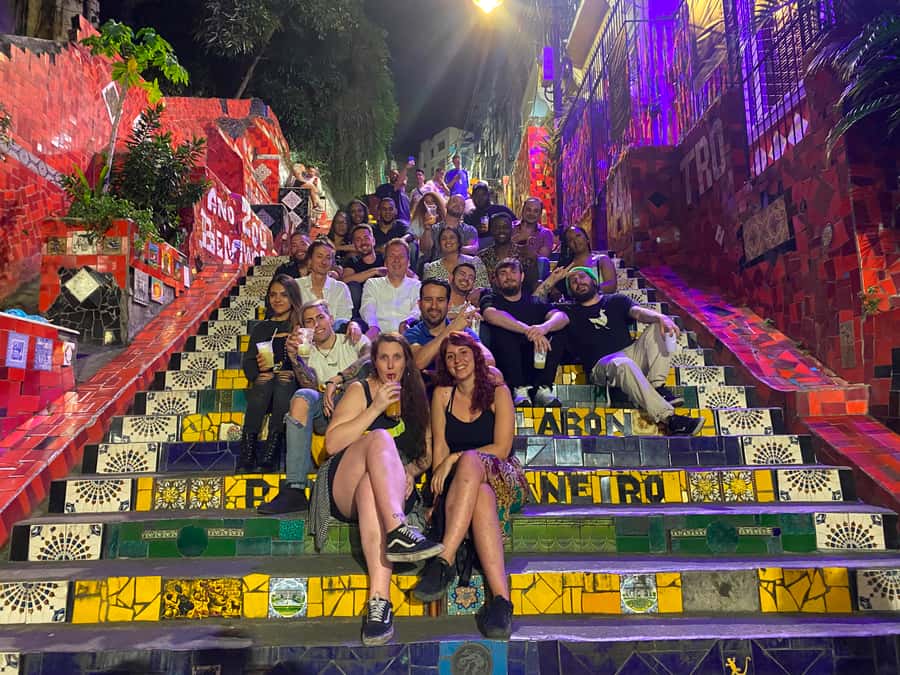 Rio: Pub Crawl in Lapa with Cachaça Tasting and Live Samba - Who This Lapa Pub Crawl Fits Best