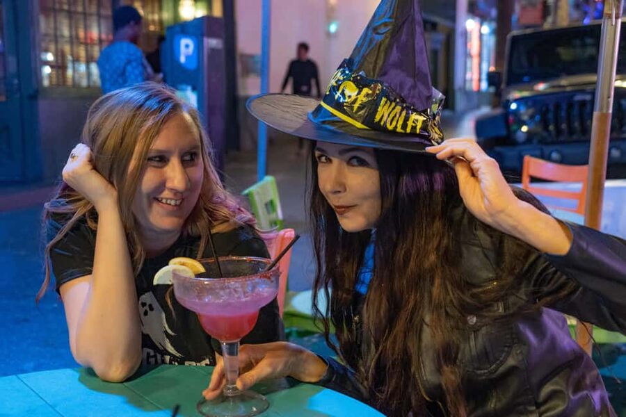 Salem: Boos and Brews Haunted Pub Crawl - Key highlights you’ll actually feel on the night
