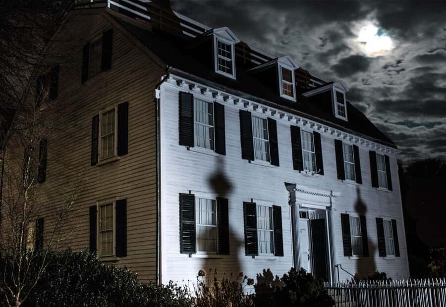Salem: Boos and Brews Haunted Pub Crawl - Price and Value: $30 Makes Sense If You Plan Your Drinks