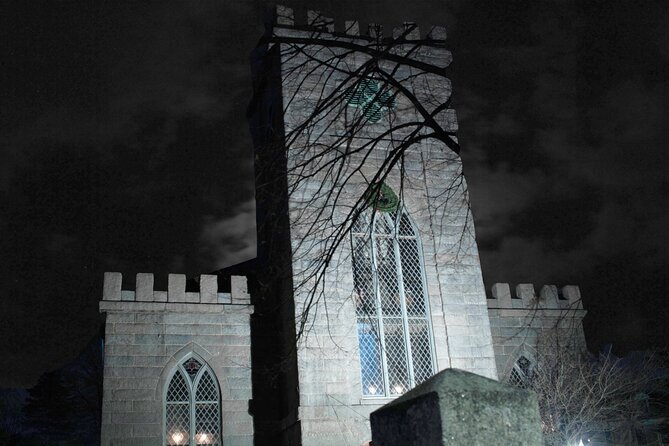 Salem Booze and Brews Haunted Pub Crawl by US Ghost Adventures - Rockafellas Restaurant: Party Energy With Unexplained Interruptions