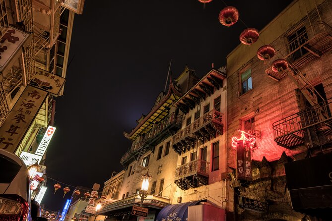 San Francisco Ghosts Boos and Booze Haunted Pub Crawl - The guides and the small-group advantage (this is where reviews pay off)