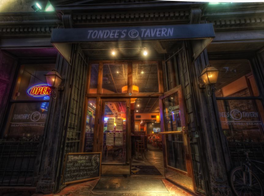 Savannah: Haunted Pub Crawl - True stories on dark Savannah streets: what you’re actually paying for