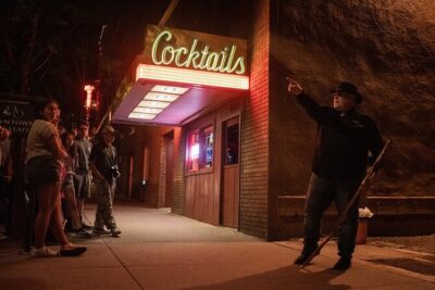 Spirits With The Spirits, Haunted Pub Crawl Of Downtown Flagstaff - Meeting at Route 66 and Getting Oriented Fast