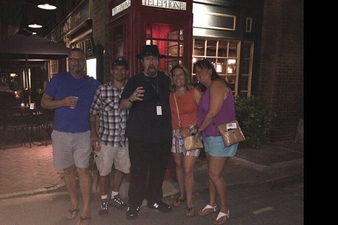 Spooky Savannah Haunted Pub Crawl - Stop 1: Colonial Park Cemetery and the Ghosts of War and Illness