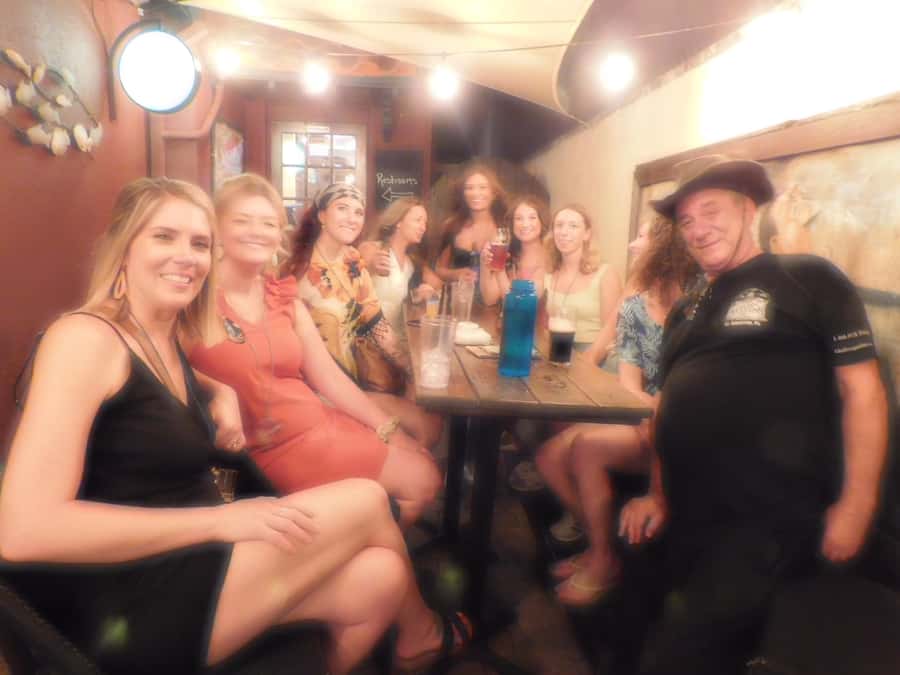 St. Augustine: Haunted Pub Crawl Walking Tour with a Guide - The 150-minute rhythm: what your evening feels like
