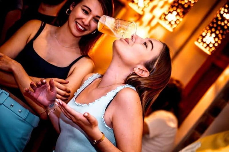 Stockholm: The Original Pub Crawl - The games, the shots, and the “how do I meet people” problem