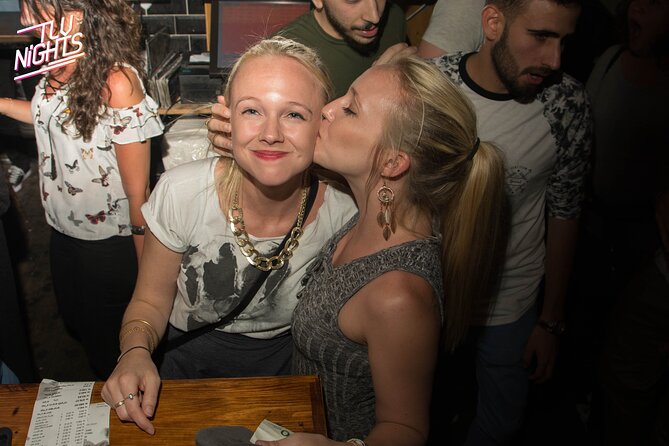 Tel Aviv Pub Crawl - Group size, social vibe, and meeting new people