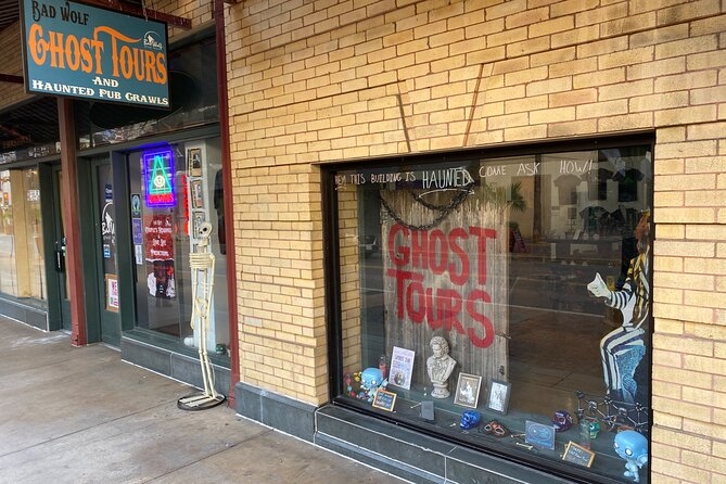 Texas’ Oldest Haunted Pub Crawl Shared Walking Tour - A 10pm haunted pub crawl that starts right by the Alamo