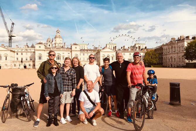 The "Big Six" of London and a Pub - 5 Hour Tour - Tower of London and Kensington Palace: classic London with a cycling-friendly pace
