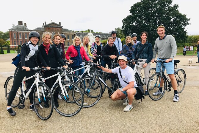 The "Big Six" of London and a Pub - 5 Hour Tour - Tower Bridge and the Monument to the Great Fire of London: closing with big-name clarity
