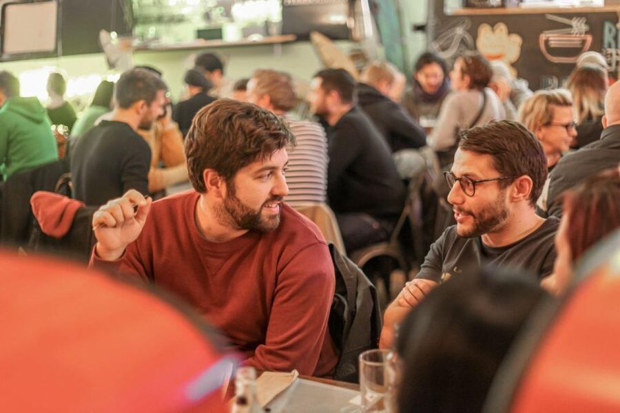 The Biggest Pub Quiz in Valencia - Team Setup: Up to Five, or Coming Alone to Be Matched