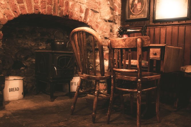 The Black Experience Pub Tour - Oscar Wilde House: a literature stop that fits a pub night