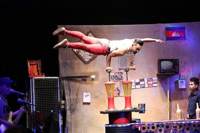 The Cambodian Circus Show and Pub Street Night Market - Hotel pick-up and private group comfort