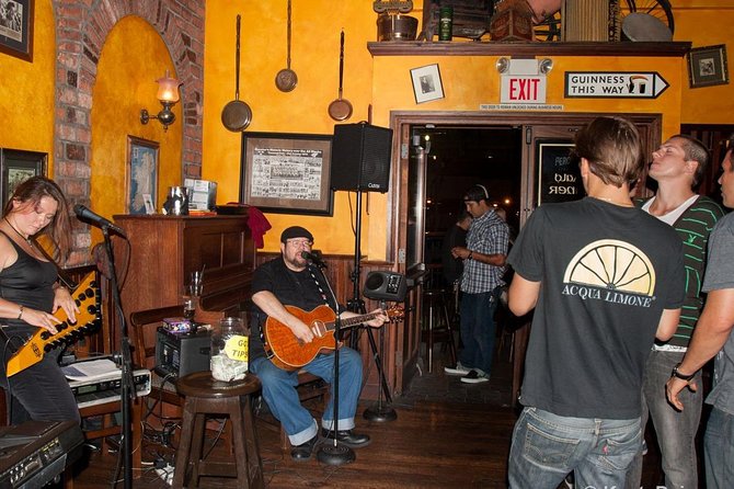 The Great East London Pub Crawl! - The Guide Factor: Local Knowledge in a Small-Group Crawl
