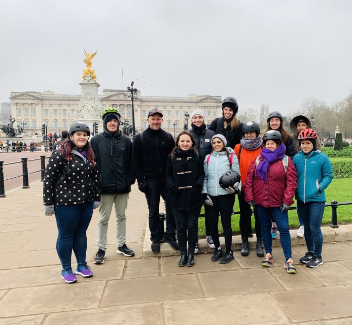 The London "Big Six" and a Pub. 5 hour tour - Key Things You’ll Notice Right Away
