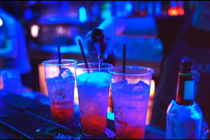 The NightCrawlers | Athens Bar Hopping | Pub Crawl - Who This Pub Crawl Is Best For
