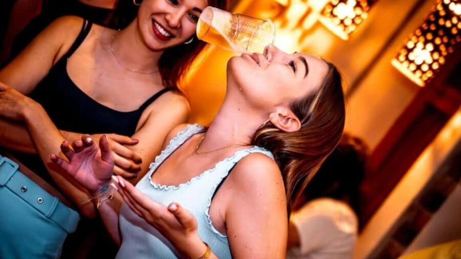 The Original Athens Pub Crawl With VIP Club Entry - Key highlights you’ll feel fast