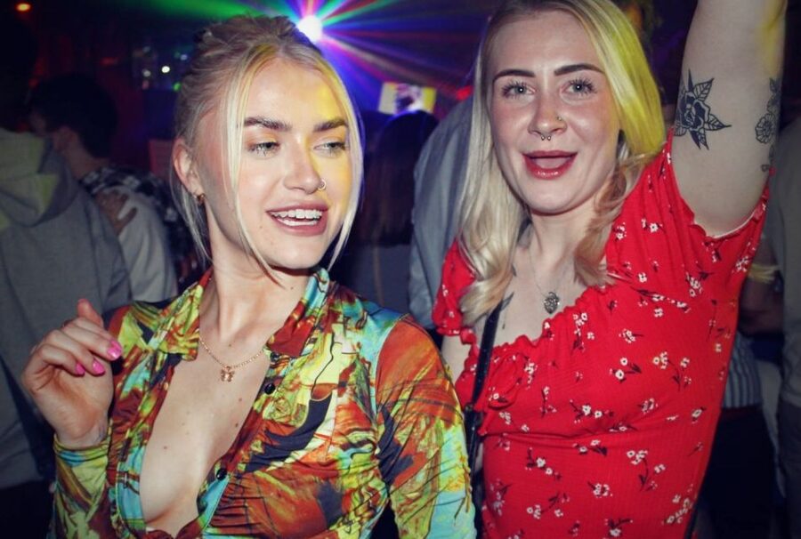 The Original Shoreditch Pub Crawl London - Quick Tips to Maximize Your 4.5 Hours