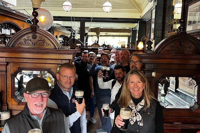 The Perfect Pint Pub Tour - Quays drive, the River Liffey, and bridges you’ll actually recognize