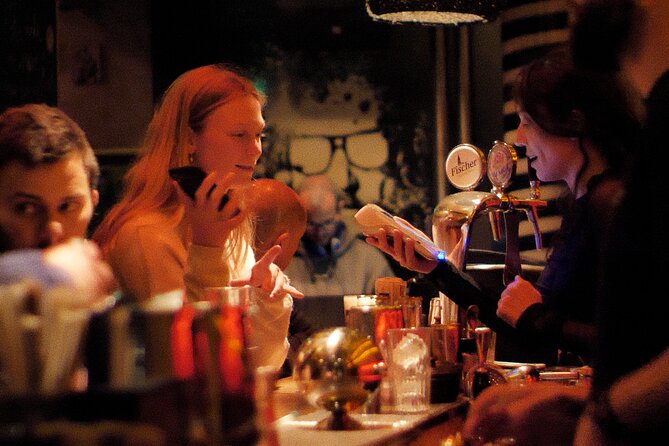 Thursday & Friday Night Pub Crawl for Professionals in Athens - How the 8:30 PM Start Shapes the Fun